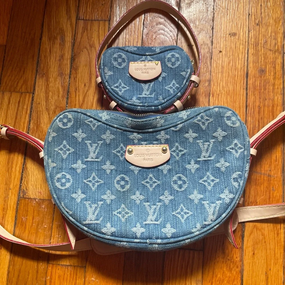 Louis Vuitton Blue Denim Women's shoulder bag with coin bag - Picture 1 of 16